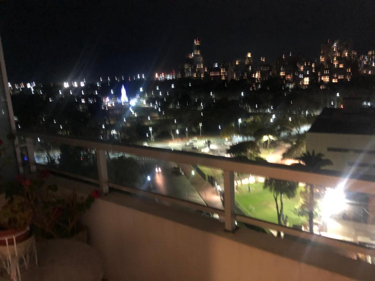 Apartamento Av Kennedy Y Cervino A Metros Embajada Eeuu 부에노스아이레스 외부 사진