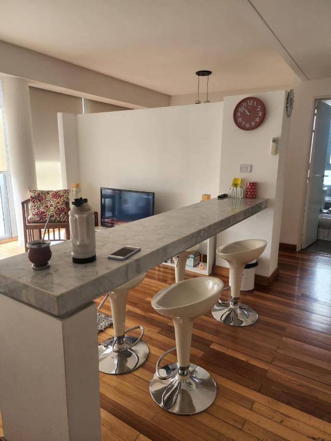 Apartamento Av Kennedy Y Cervino A Metros Embajada Eeuu 부에노스아이레스 외부 사진