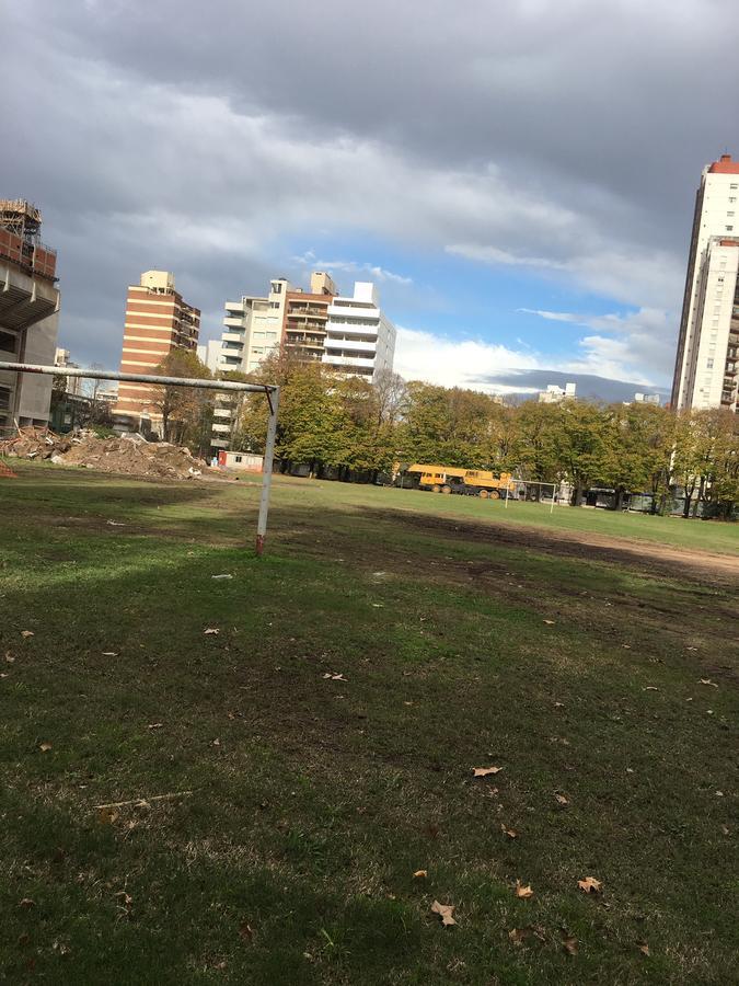Apartamento Av Kennedy Y Cervino A Metros Embajada Eeuu 부에노스아이레스 외부 사진